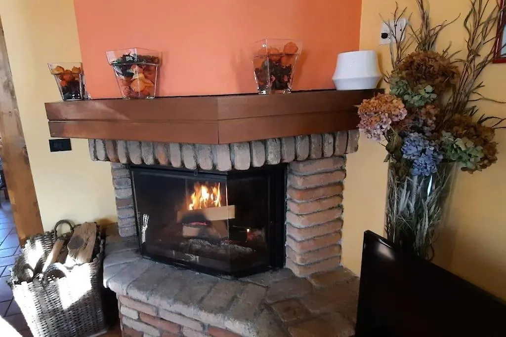 Casa vacanze Cascina Ca' Scarlatta - Your Mountain Holiday Introbio