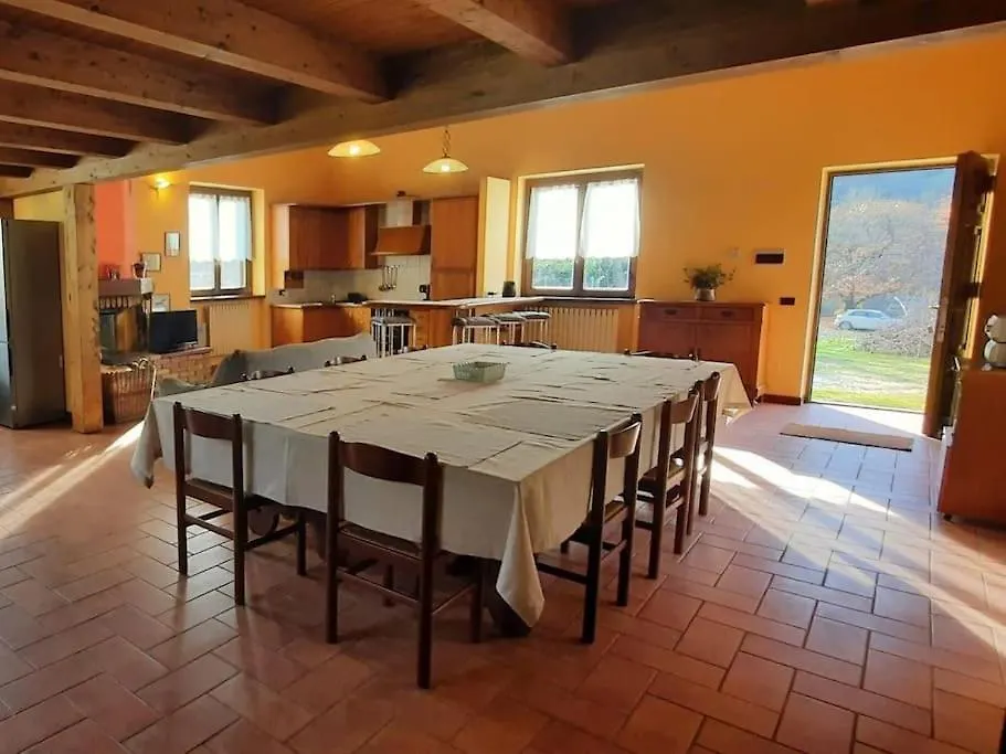 Cascina Ca' Scarlatta - Your Mountain Holiday Introbio Casa vacanze