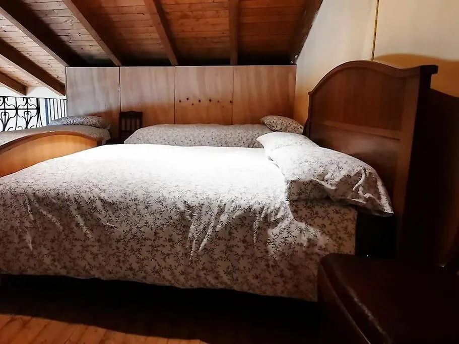 Casa vacanze Cascina Ca' Scarlatta - Your Mountain Holiday Introbio Italia